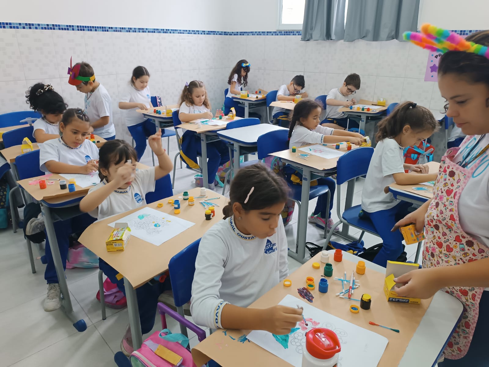 Alunos do Ensino Fundamental I em sala